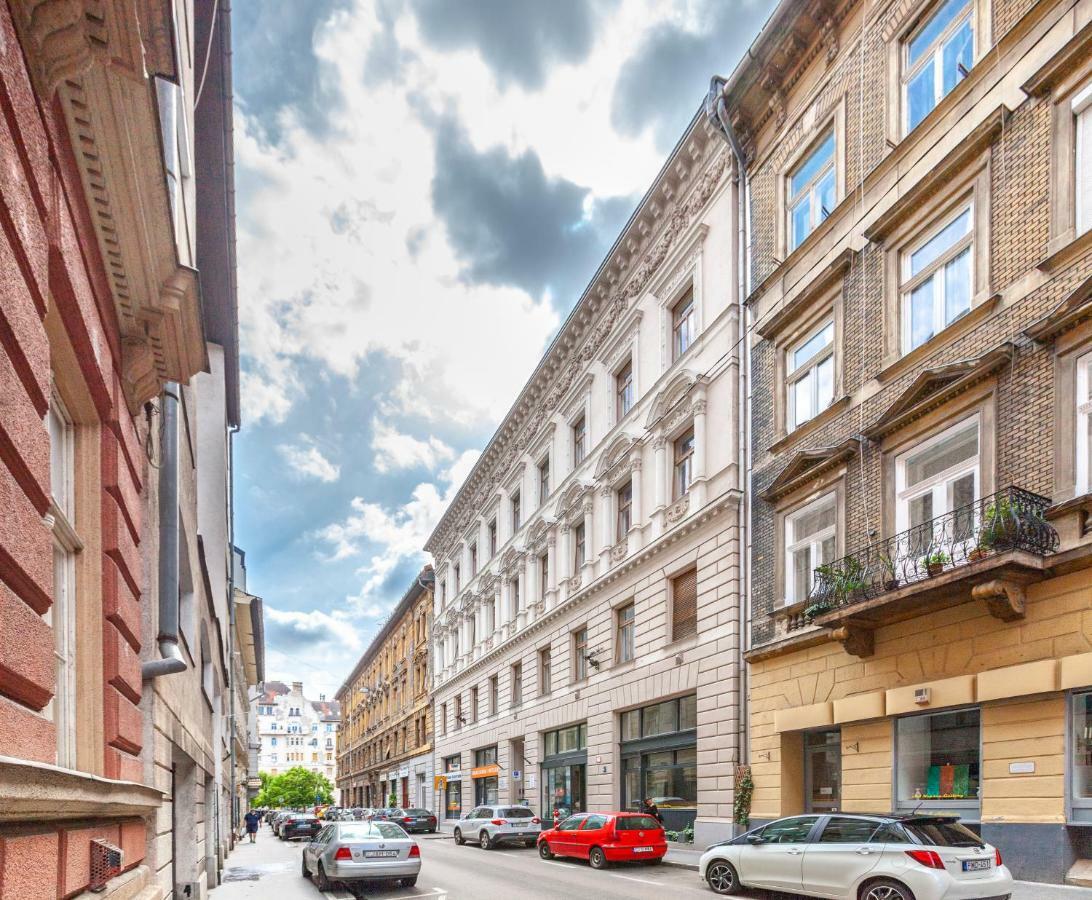 Apartment Palace Quarter Brody Budapest Extérieur photo