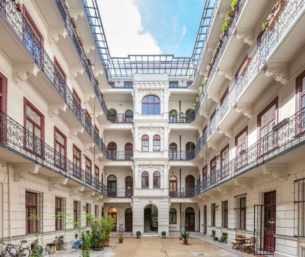 Apartment Palace Quarter Brody Budapest Extérieur photo